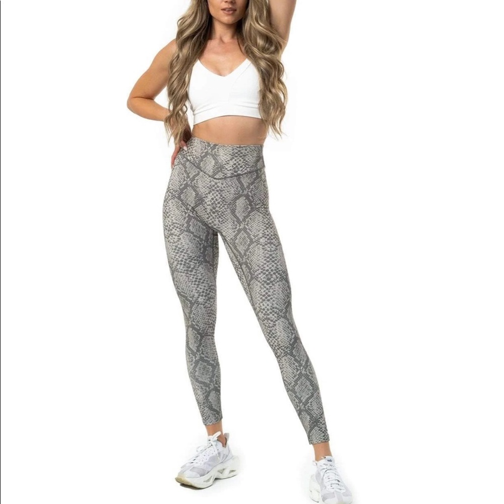 Balance Athletica Ascend Leggings